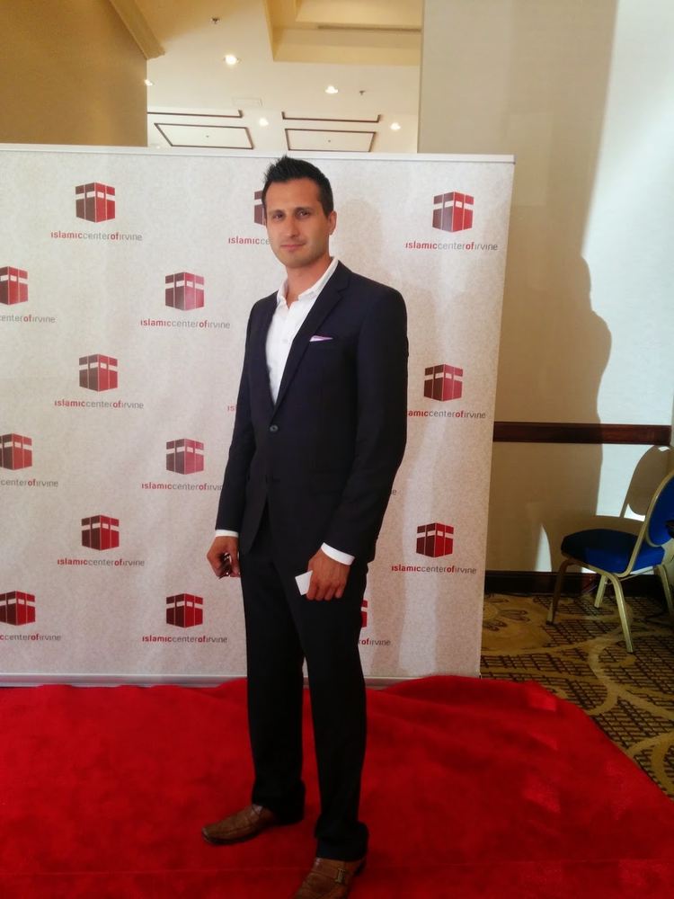 Asim Khan at an Islamic Center of Irvine event